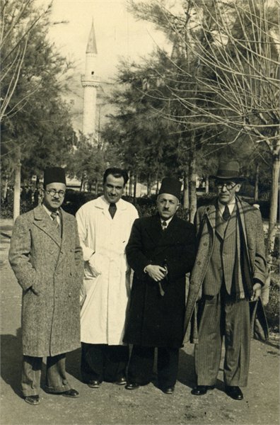 ביקור בסוריה בשנת 1943, וילקנסקי ראשון מימין